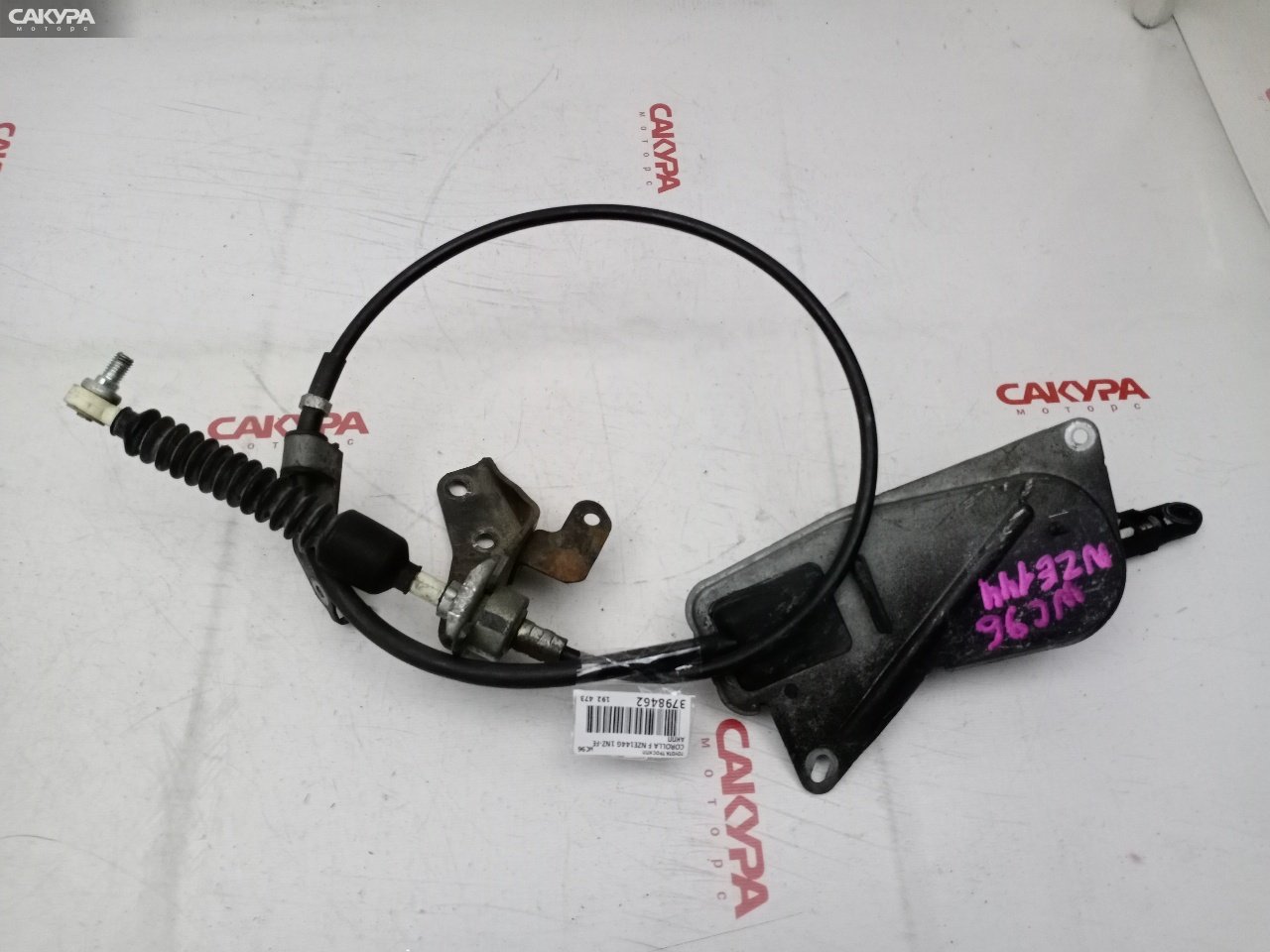 Трос КПП Toyota Corolla Fielder NZE144G 1NZ-FE: купить в Сакура Красноярск.