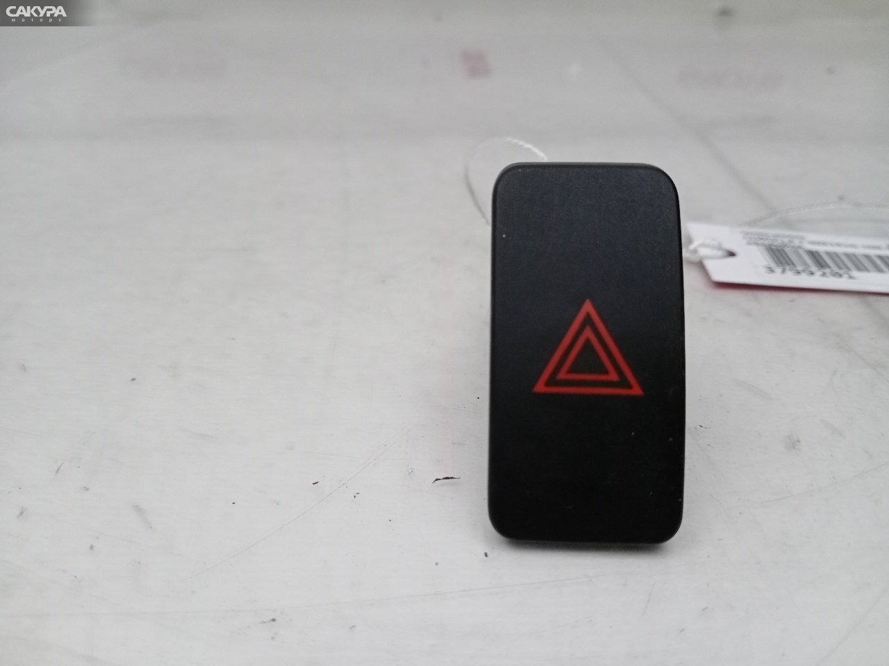 Кнопка аварийной остановки Toyota Corolla Fielder NZE141G 1NZ-FE: купить в Сакура Красноярск.