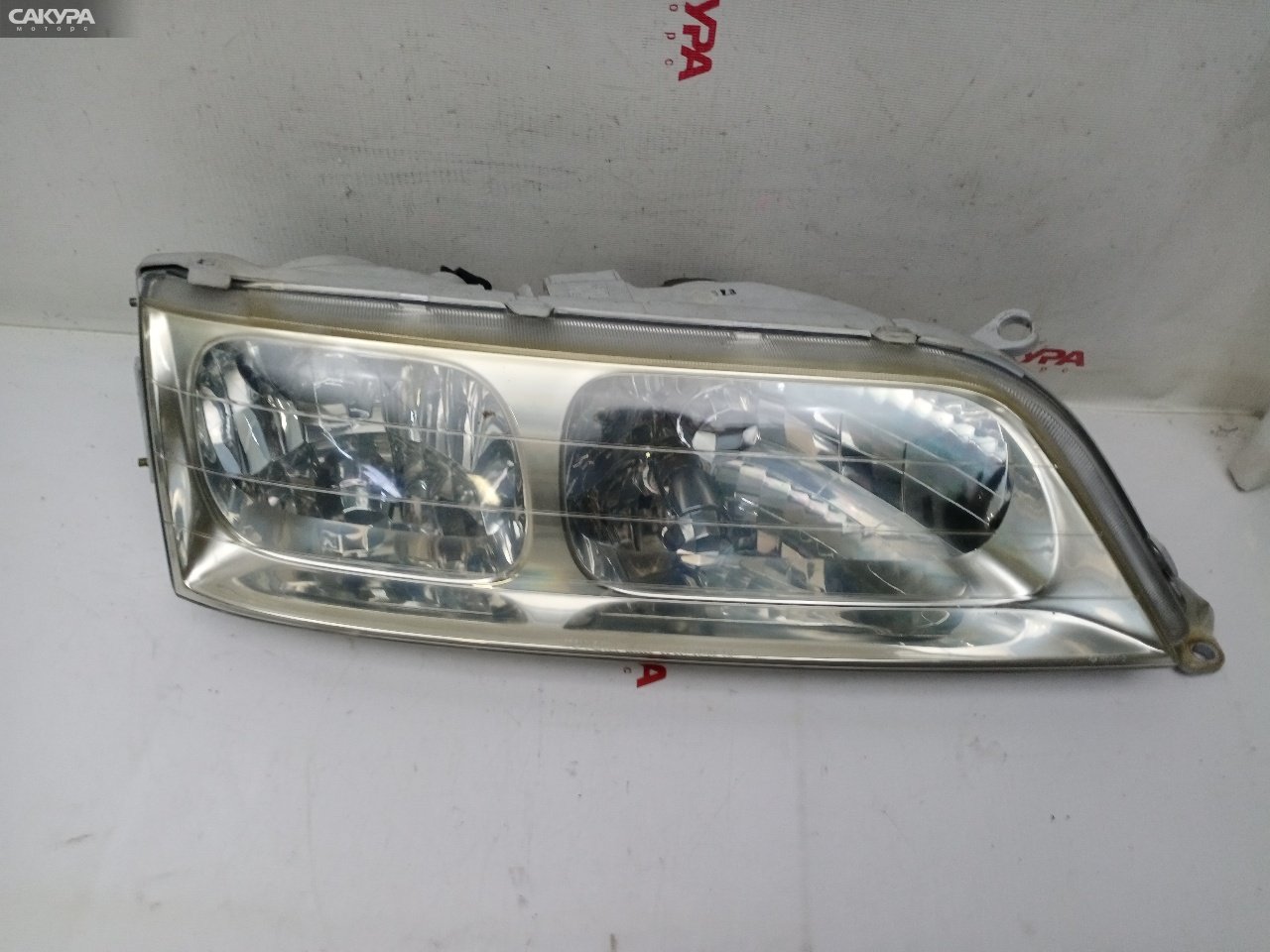 Фара правая Toyota Mark II GX100 1G-FE 22-251: купить в Сакура Красноярск.