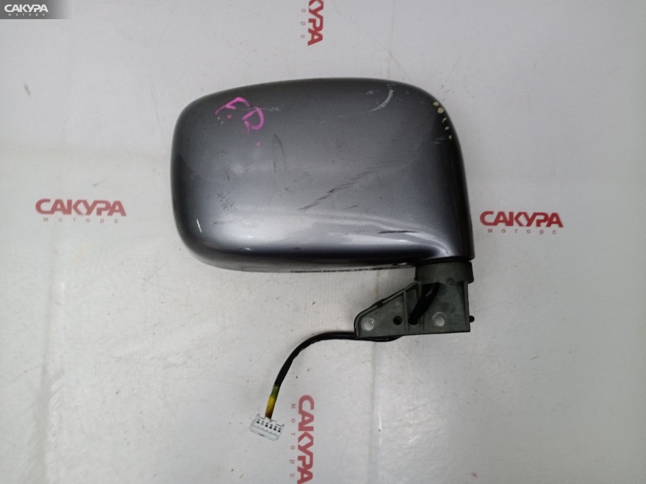 Зеркало боковое правое Mazda Bongo Friendee SGEW FE: купить в Сакура Красноярск.