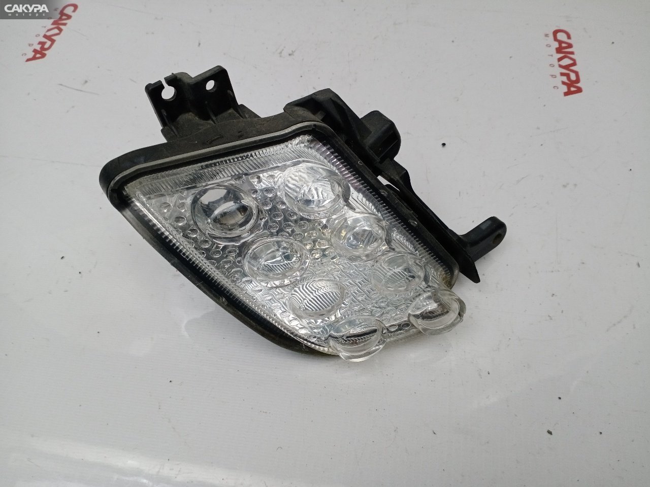 Повторитель в бампер правый Nissan March AK12 CR12DE 3462: купить в Сакура Красноярск.