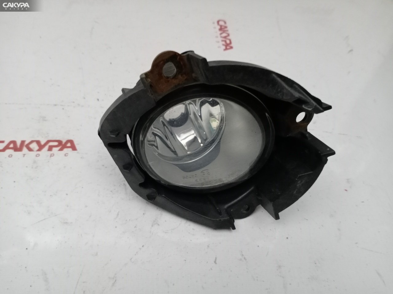 Фара противотуманная левая Toyota Corolla Fielder NZE141G 1NZ-FE A044633: купить в Сакура Красноярск.