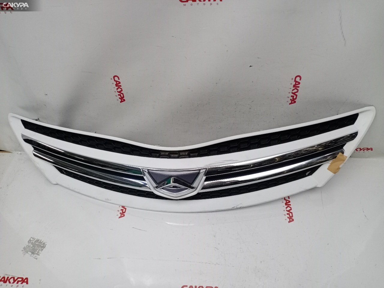 Решетка радиатора Toyota Allion ZZT240 1ZZ-FE: купить в Сакура Красноярск.
