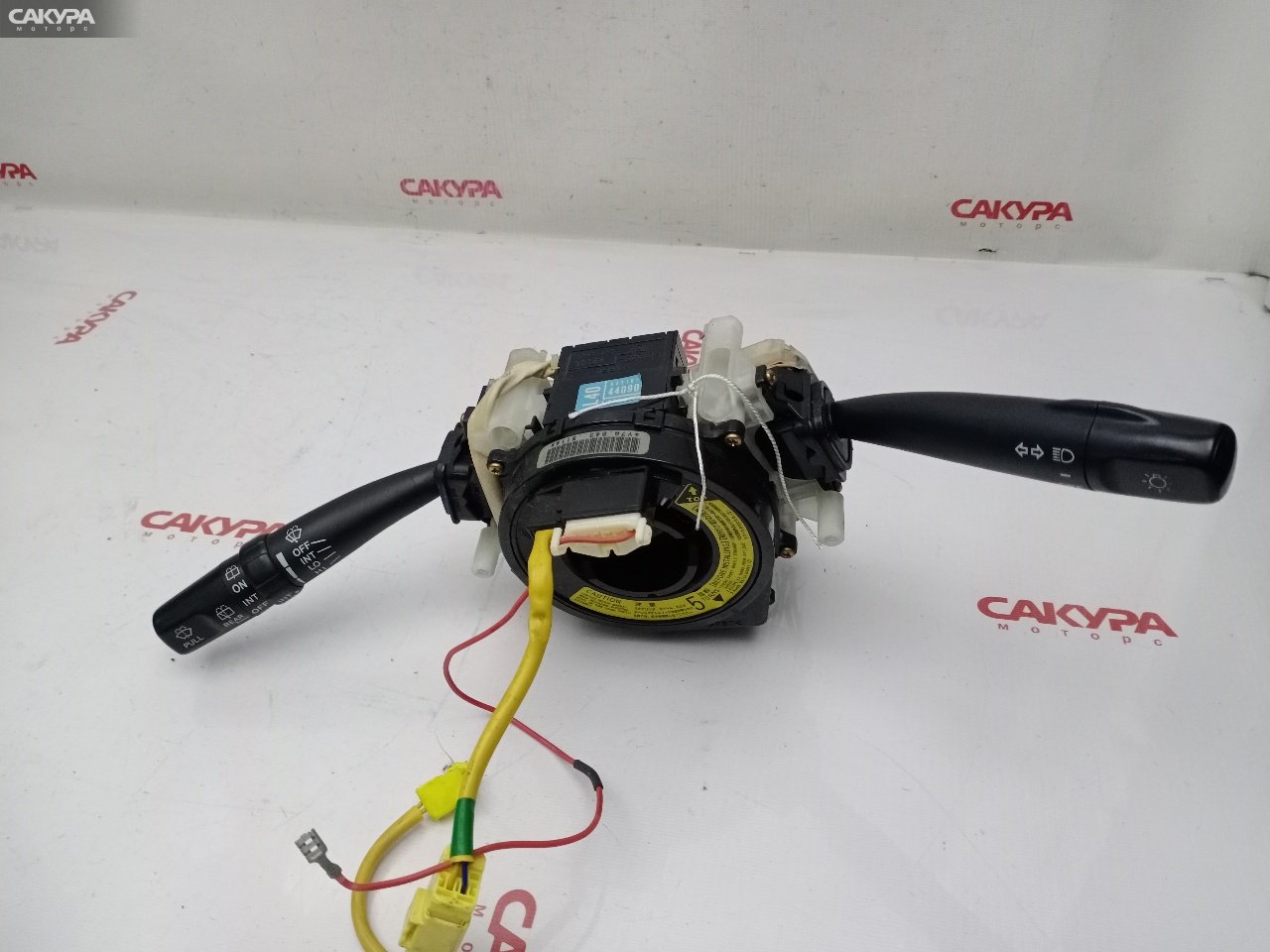 Переключатели подрулевые Toyota Gaia ACM10G 1AZ-FSE: купить в Сакура Красноярск.