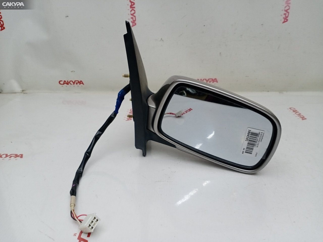 Зеркало боковое правое Toyota Vitz SCP10 1SZ-FE: купить в Сакура Красноярск.