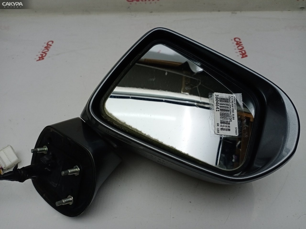 Зеркало боковое правое Honda Stream RN6 R18A: купить в Сакура Красноярск.