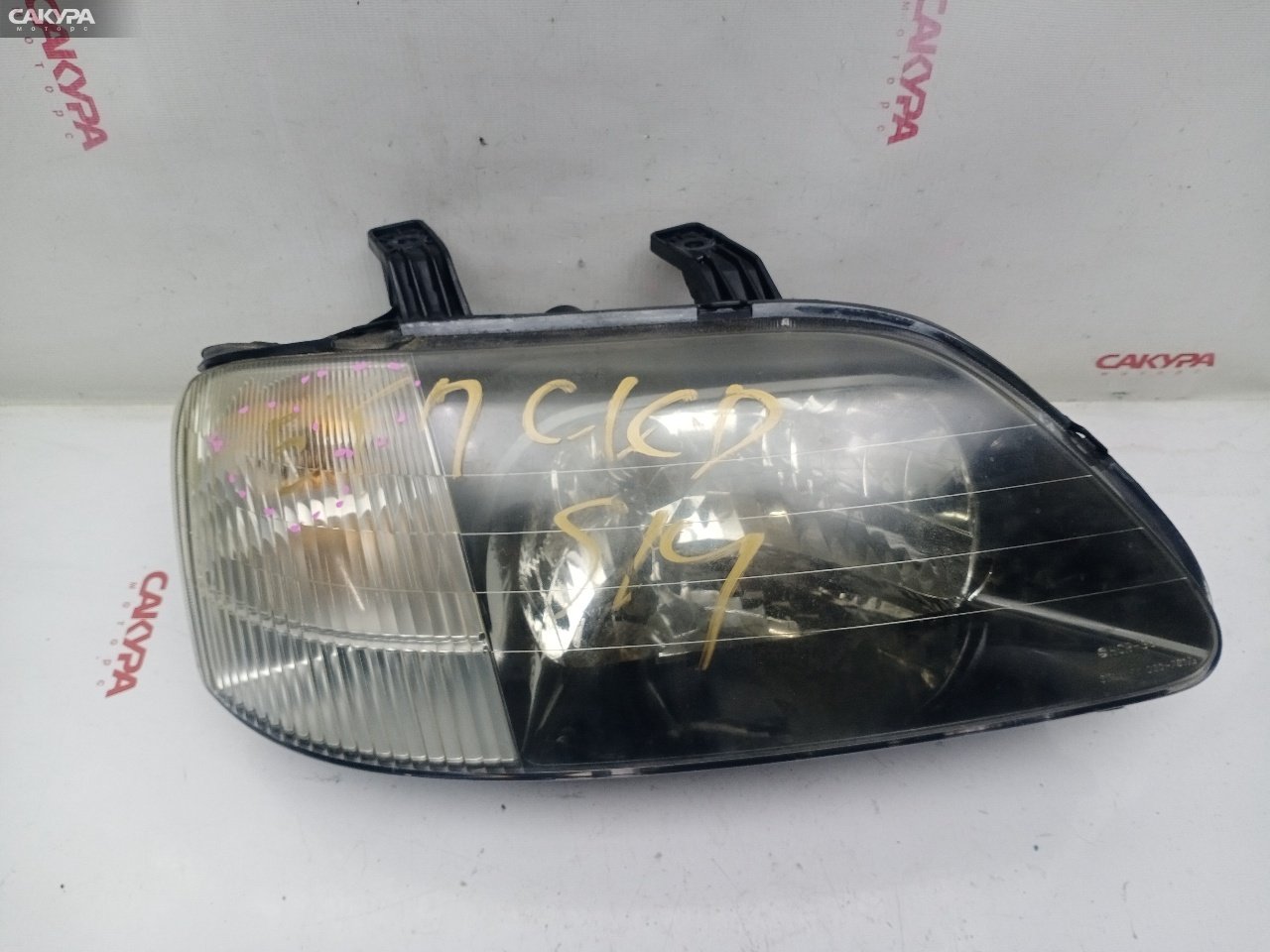 Фара правая Honda Partner EY7 D15B 033-7617: купить в Сакура Красноярск.