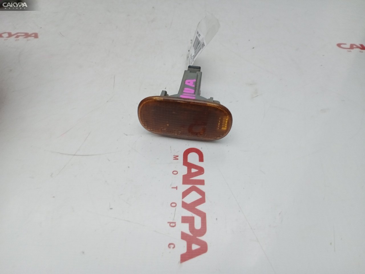 Повторитель в крыло Toyota Duet M111A K3-VE2 R4516: купить в Сакура Красноярск.