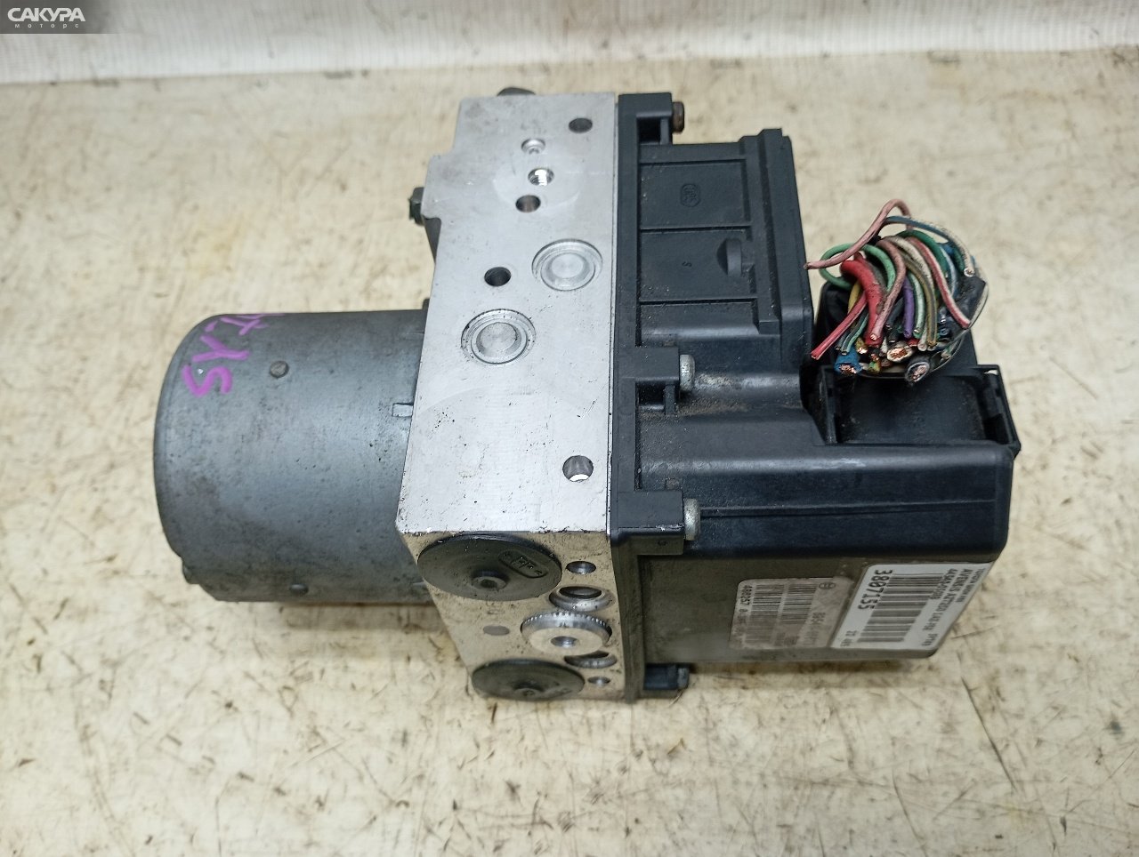 Блок ABS Toyota Avensis AZT250 1AZ-FSE: купить в Сакура Красноярск.