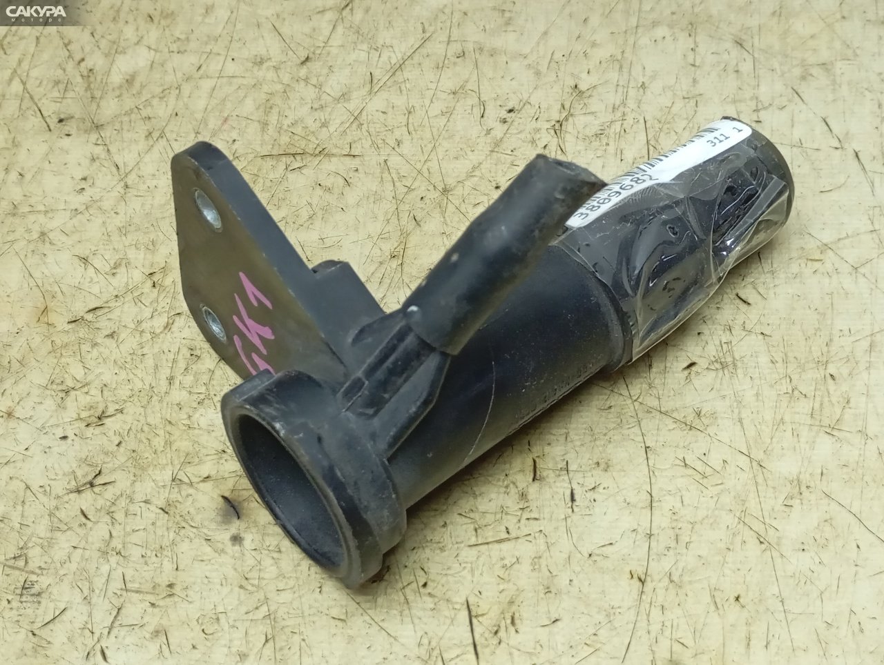 Горловина радиатора Honda Mobilio Spike GK1 L15A: купить в Сакура Красноярск.