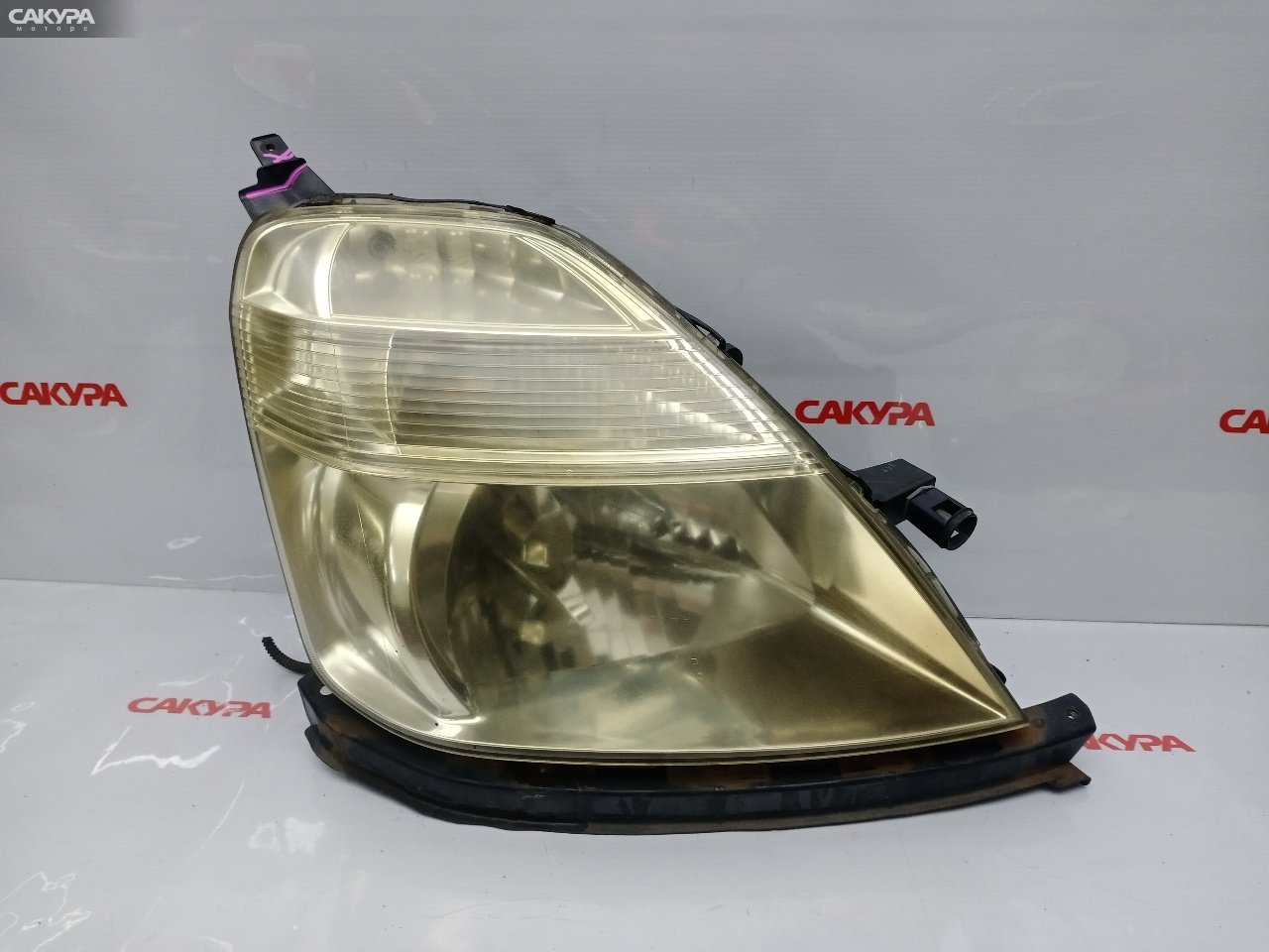 Фара правая Honda Stream RN3 K20A 100-22363: купить в Сакура Красноярск.
