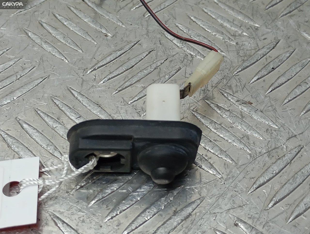 Датчик открытых дверей Suzuki Swift HT51S M13A: купить в Сакура Красноярск.