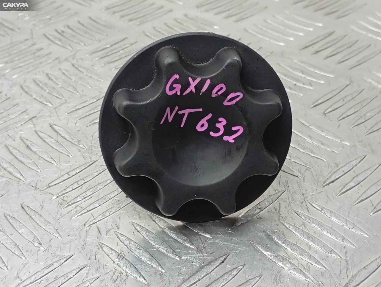 Кронштейн запасного колеса Toyota Chaser GX100 1G-FE: купить в Сакура Красноярск.