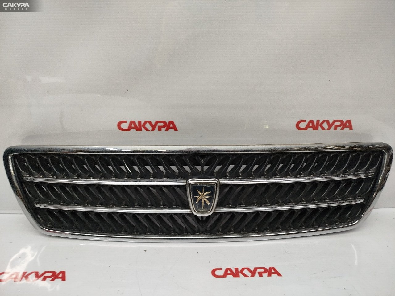 Решетка радиатора Toyota Chaser GX100 1G-FE: купить в Сакура Красноярск.