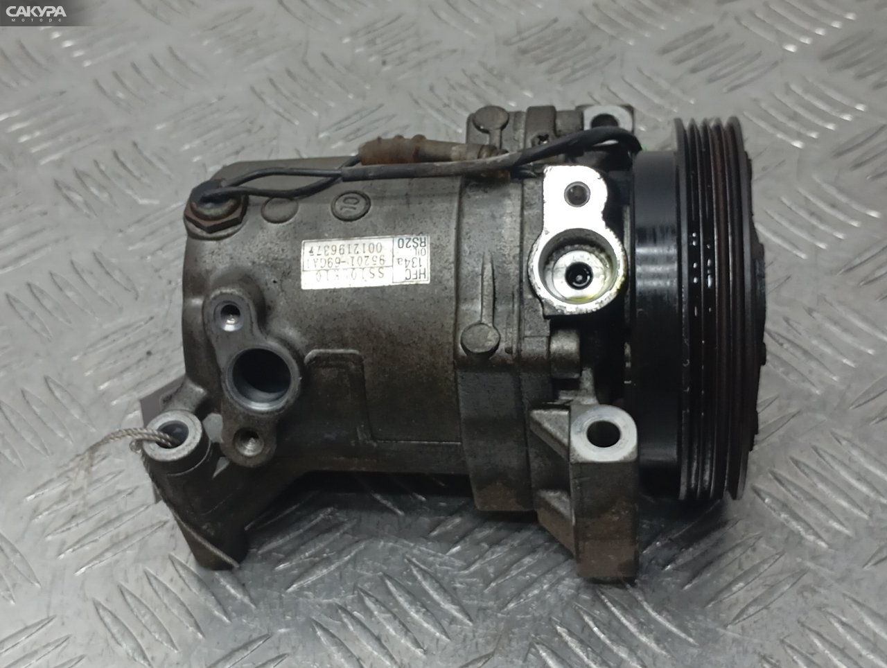 Компрессор кондиционера Suzuki Swift HT51S M13A: купить в Сакура Красноярск.