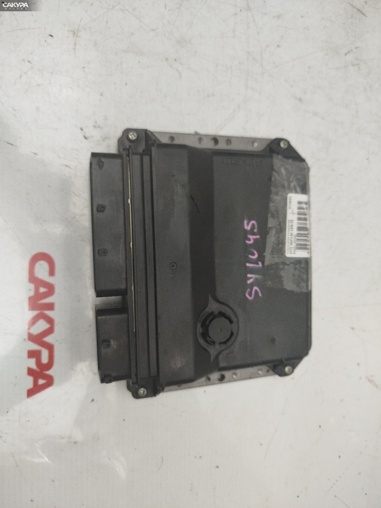 Блок управления ДВС Toyota Vitz KSP130 1KR-FE: купить в Сакура Красноярск.
