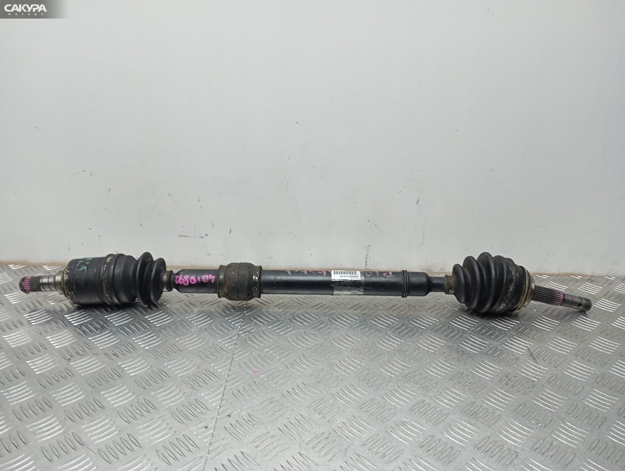 Привод передний правый Nissan Presea R10 GA15DS: купить в Сакура Красноярск.