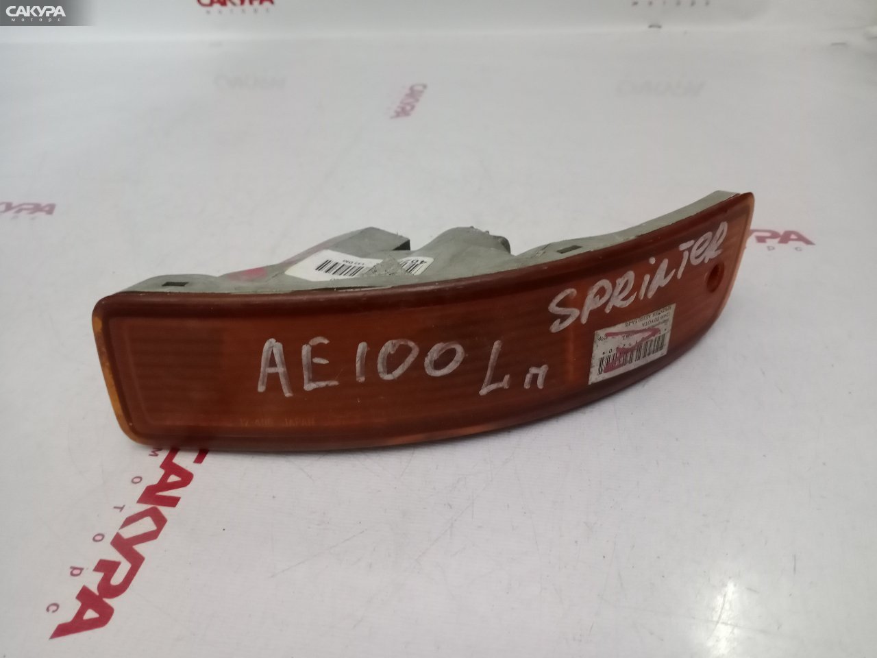 Повторитель в бампер левый Toyota Sprinter AE100 12-406: купить в Сакура Красноярск.