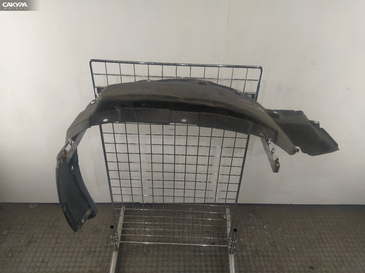 Подкрылок передний правый Toyota Land Cruiser HDJ101K 1HD-FTE: купить в Сакура Красноярск.