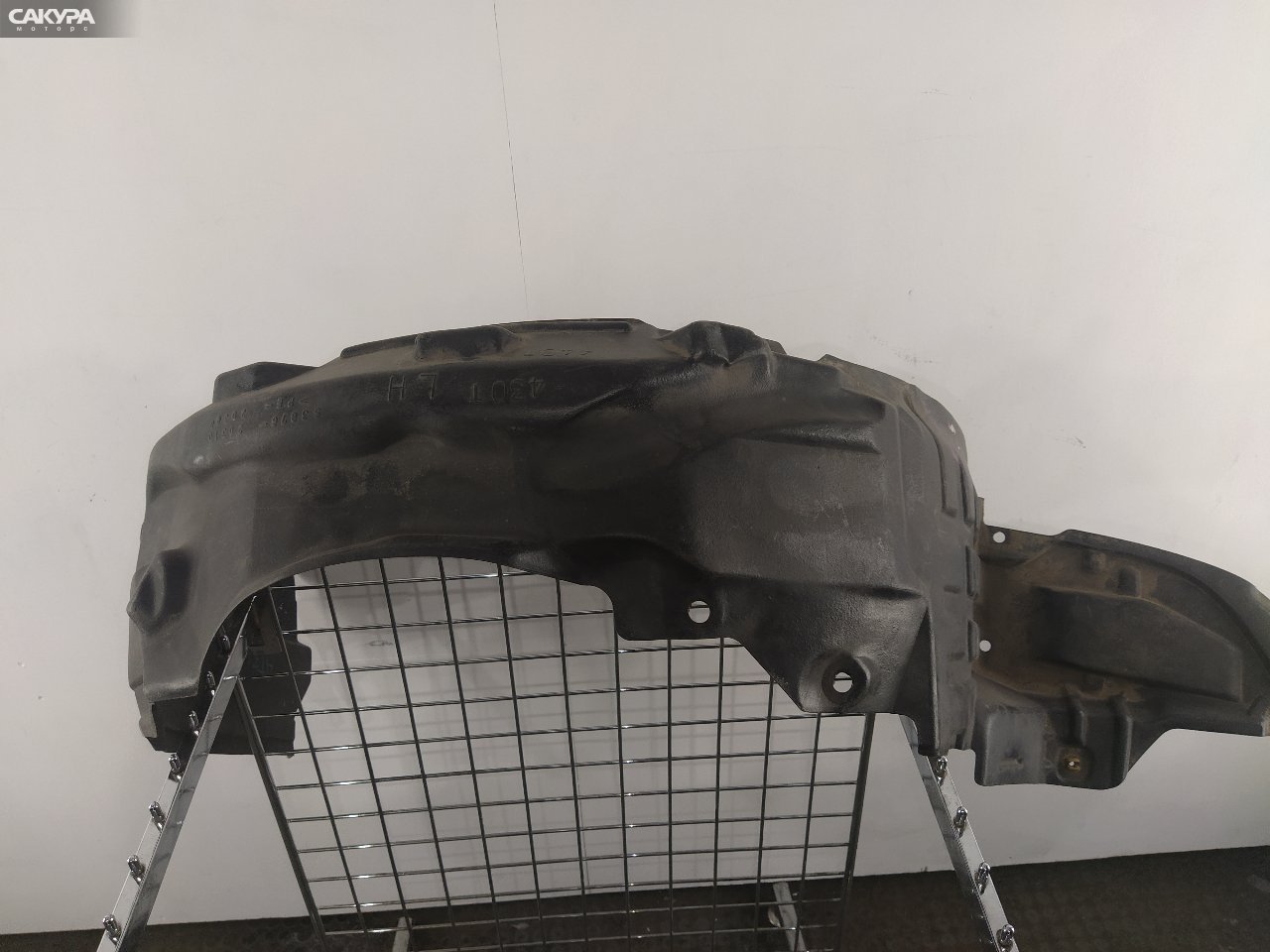 Подкрылок передний левый Toyota Corona Premio AT211 7A-FE: купить в Сакура Красноярск.