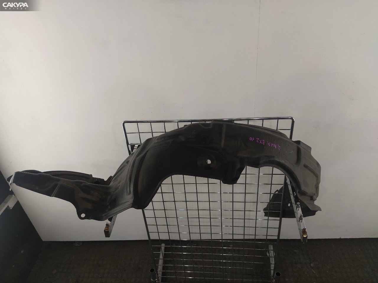 Подкрылок передний правый Toyota Raum EXZ10 5E-FE: купить в Сакура Красноярск.