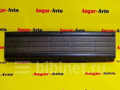 Купить Решетку радиатора на Mazda Bongo 1986г. SE28M RF  в Ангарске