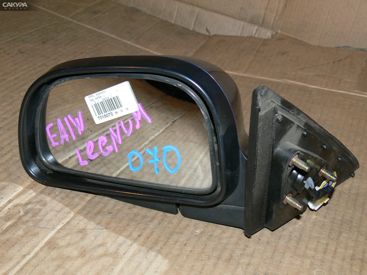 Зеркало боковое левое Mitsubishi Legnum EA1W: купить в Сакура Иркутск.
