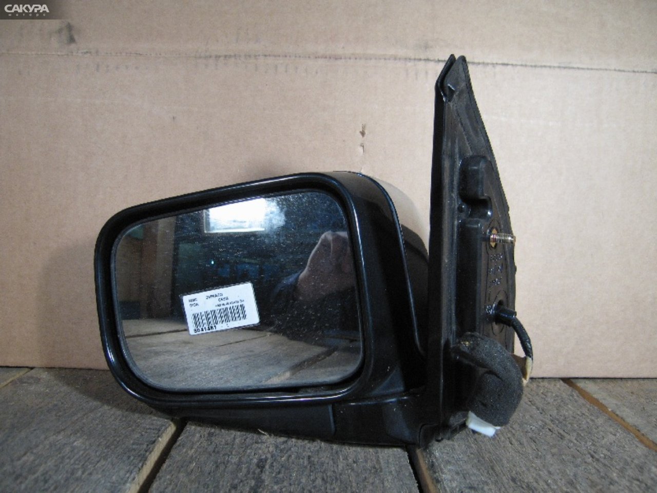 Зеркало боковое левое Mitsubishi Dion CR9W: купить в Сакура Абакан.