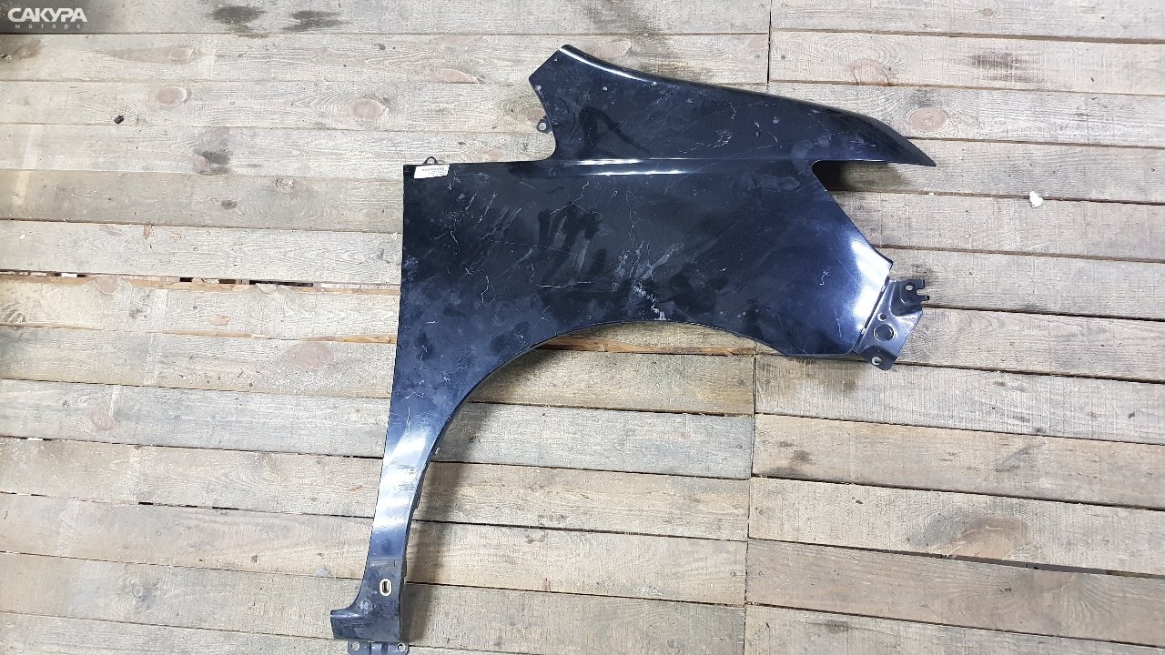 Крыло переднее правое Nissan Serena C25 MR20DE: купить в Сакура Абакан.