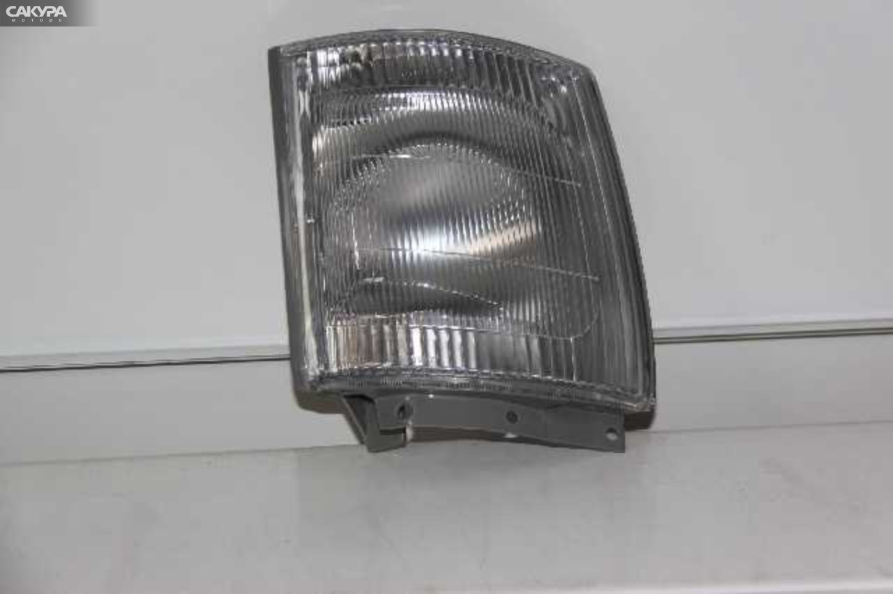 Поворотник правый Toyota Dyna XZU300H 120-77035: купить в Сакура Абакан.