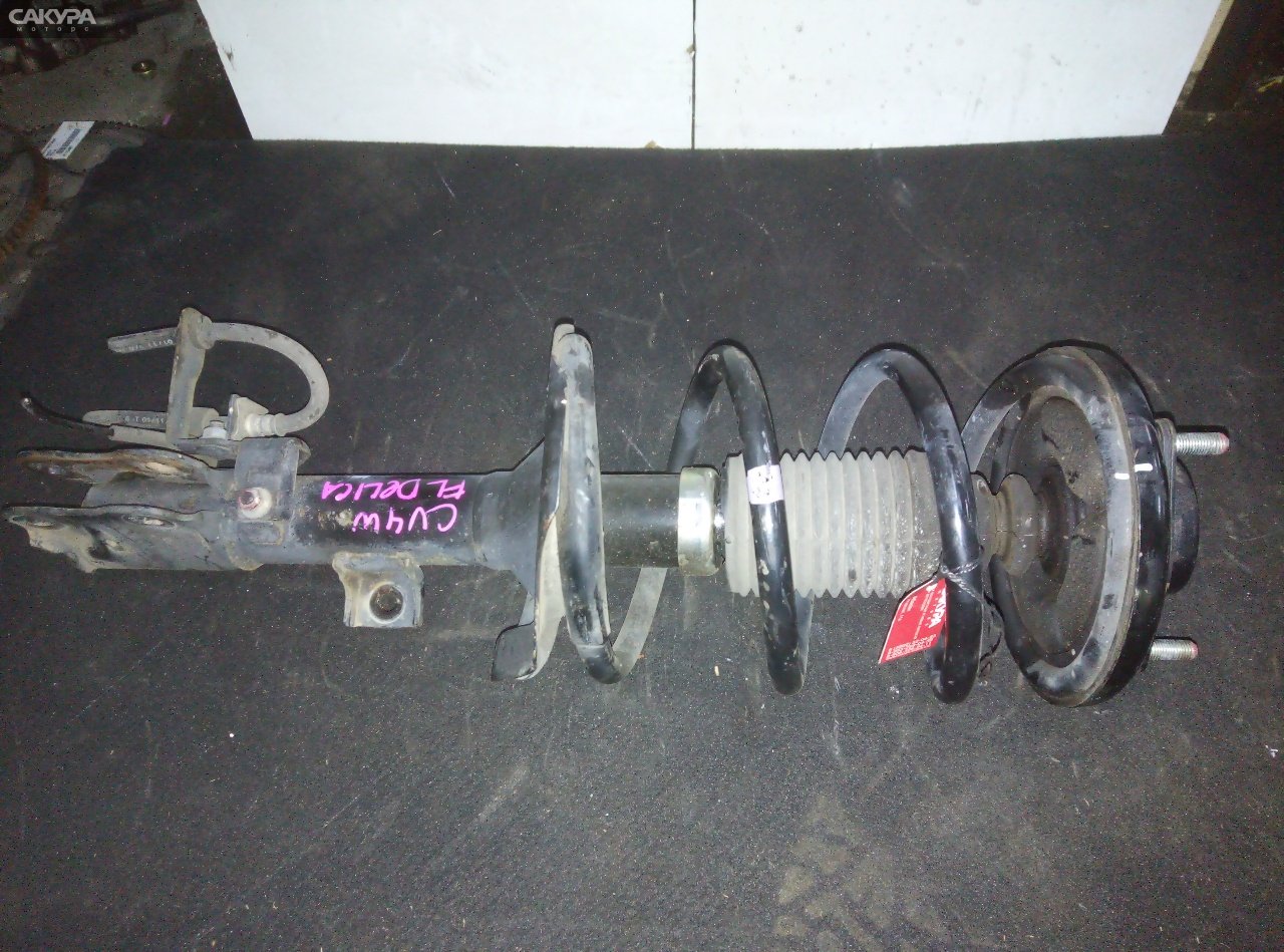 Стойка подвески передняя левая Mitsubishi Delica CV4W 4B11: купить в Сакура Абакан.