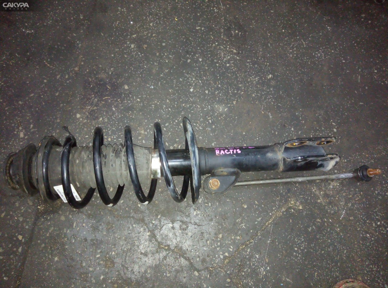 Стойка подвески передняя левая Toyota Ractis NCP100 1NZ-FE: купить в Сакура Абакан.