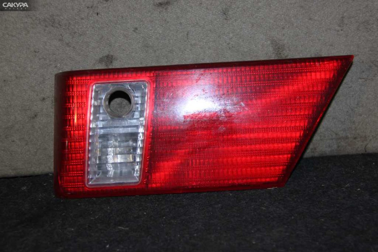 Фонарь вставка багажника правый Toyota Sprinter AE110 12-445: купить в Сакура Абакан.