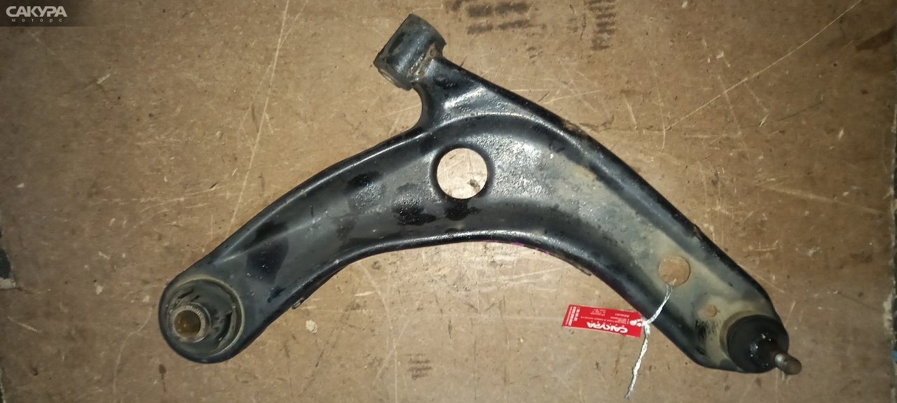 Рычаг подвески нижний передний правый Toyota Vitz KSP90 1KR-FE: купить в Сакура Абакан.