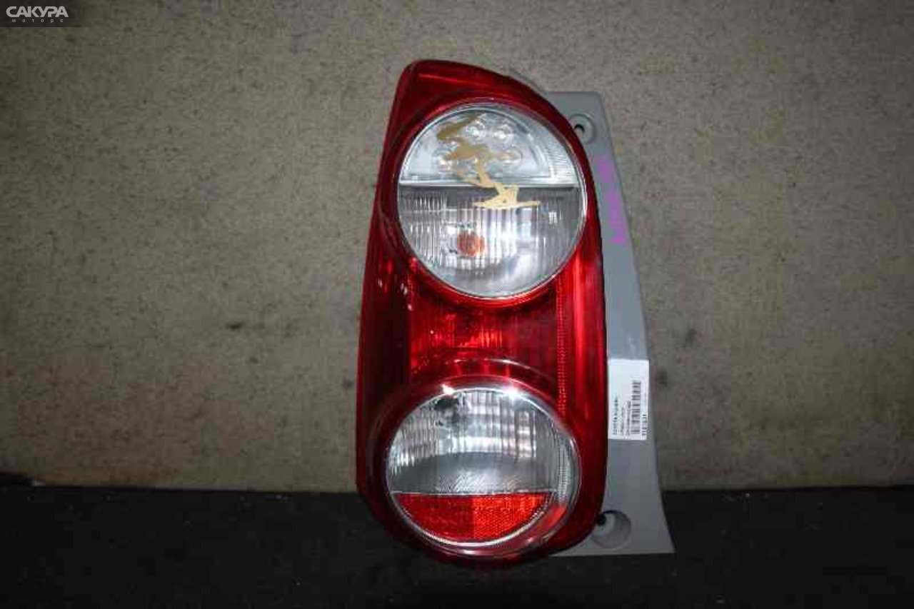 Фонарь стоп-сигнала левый Toyota Passo KGC30 220-51004: купить в Сакура Абакан.