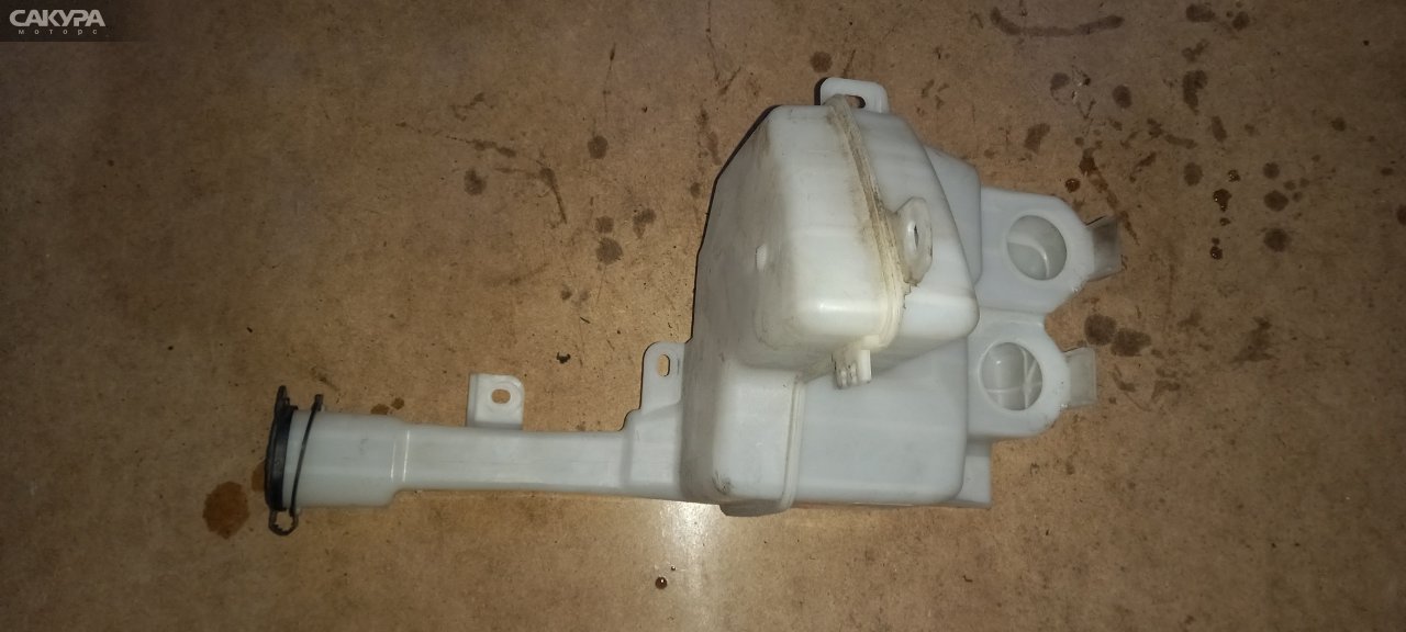 Бачок омывателя Toyota Passo KGC35 1KR-FE: купить в Сакура Абакан.