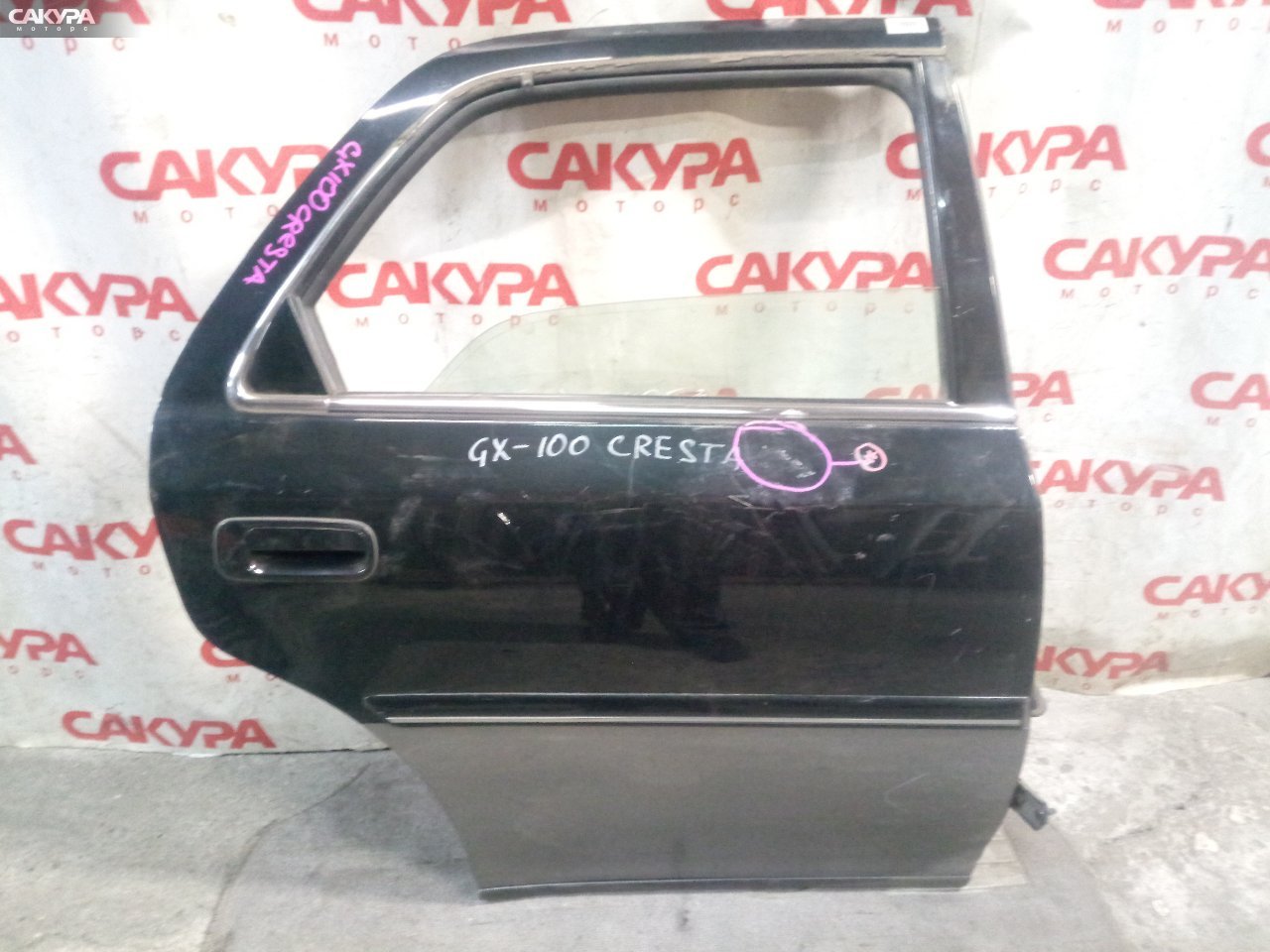 Дверь боковая задняя правая Toyota Cresta GX100: купить в Сакура Кемерово.