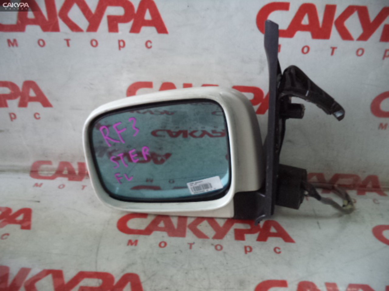 Зеркало боковое левое Honda Stepwgn RF3: купить в Сакура Кемерово.