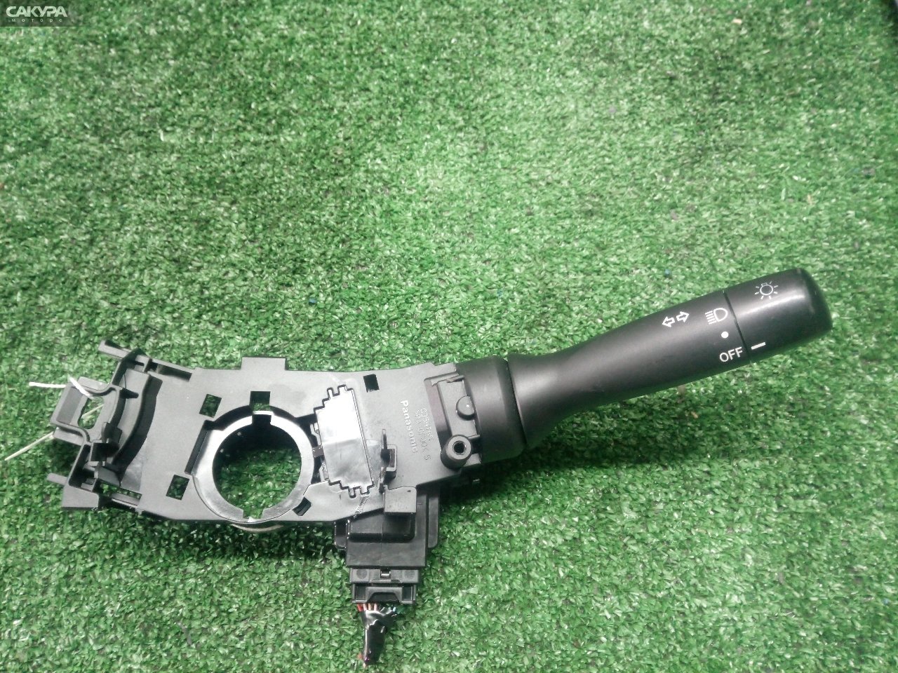 Переключатели подрулевые правые Toyota Corolla Fielder NZE164G 1NZ-FE: купить в Сакура Моторс Кемерово.